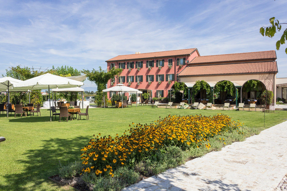 Borgo Ronchetto Hotel Salgareda Exterior foto